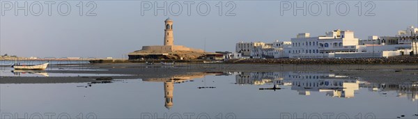 Al-Ayjah Lighthouse at the entrance of the laguna of Sur