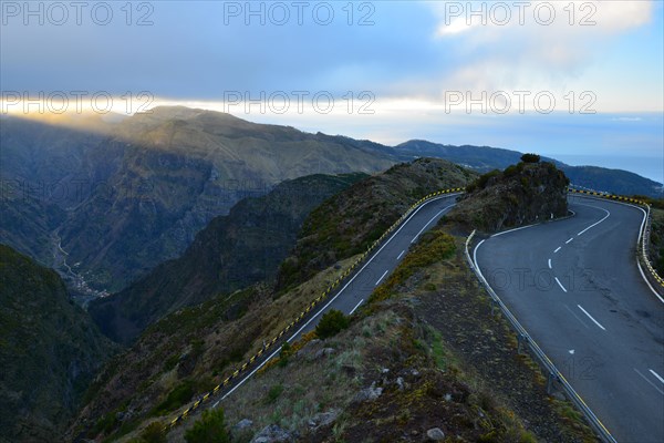 The mountainous road leading to Paúl da Serra at dawn