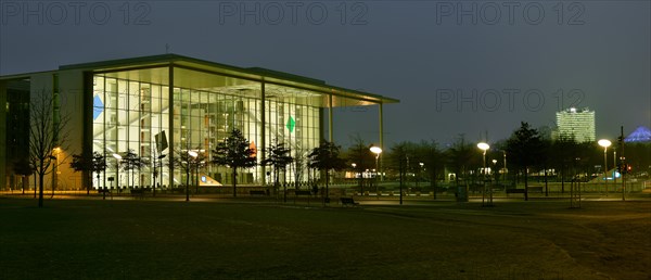 Paul-Loebe-Haus building