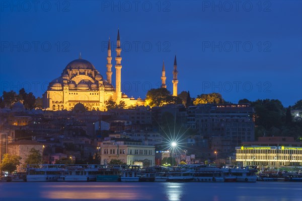 Yeni Cami or New Mosque at dawn