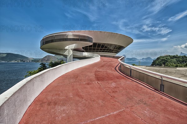 Niterói Contemporary Art Museum