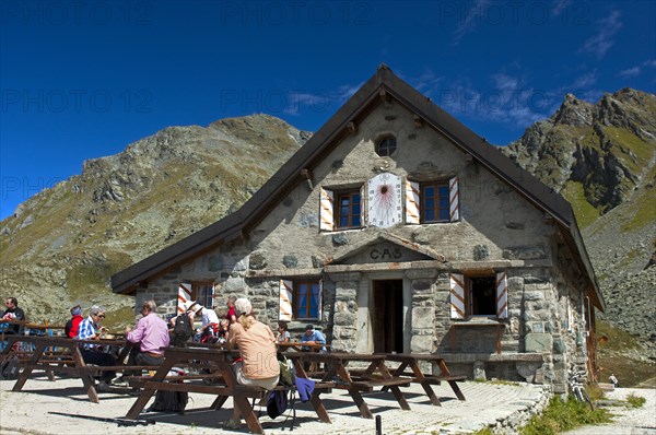 Cabane du Mont Fort