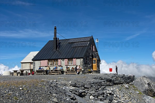 Fruendenhuette refuge