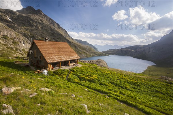 Refuge de Vens mountain hut