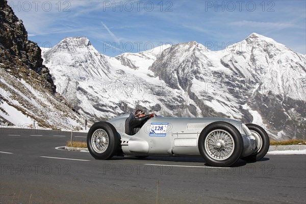 Mercedes Benz Silver Arrow W 125