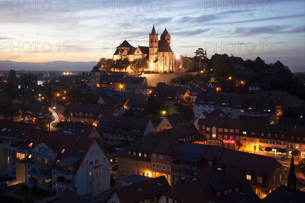 Historic town centre and St. Stephen's Minster