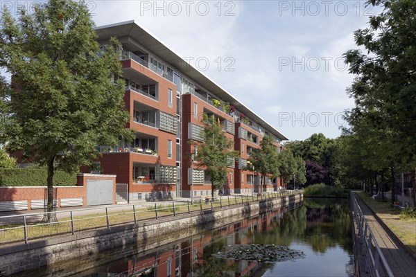 Apartment houses at Speichergracht canal