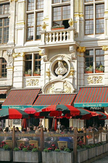 Cafe Restaurant La Chaloupe d' Or on Grand-Place square