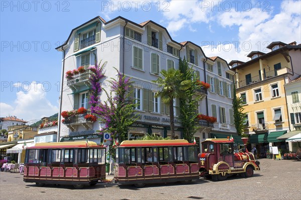 Tourist train