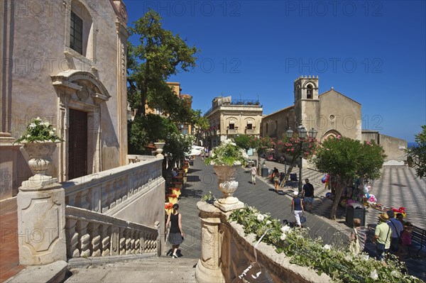 Piazza IX Aprile square