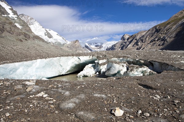 Hole of collapsed ice in the glacier