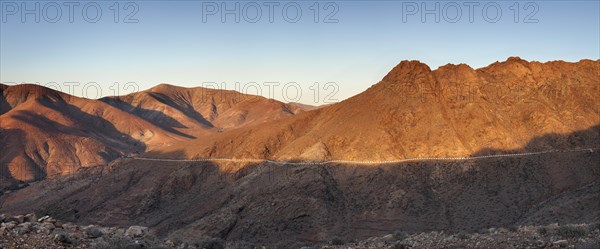 View from lookout at Degollada de Los Grandadillos across the Betancuria Massif