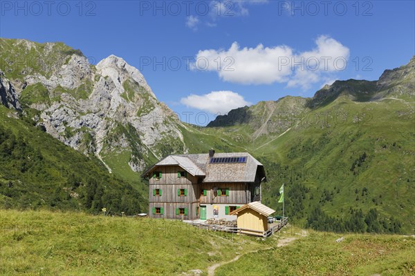 Hochweisssteinhaus mountain hut