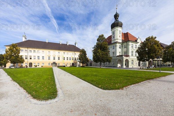 Town Hall on Kapellplatz square