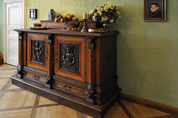 Cabinet in the dining room