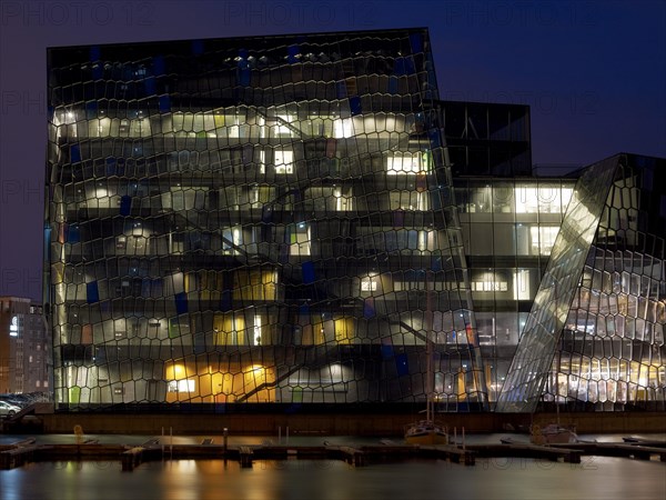 HARPA