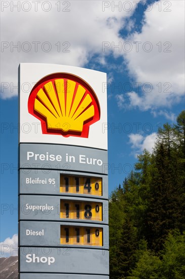 Shell petrol station