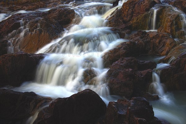 Cascades Eupupa Falls