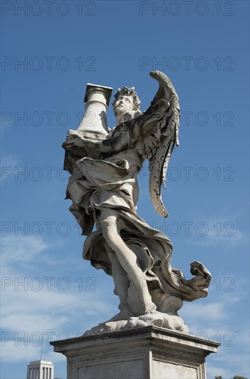 Angel statue on the Ponte Sant'Angelo