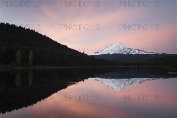 Trillium Lake with Mount Hood