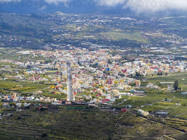 View from the Mirador de el Time of Los Llanos de Ariadne and El Paso