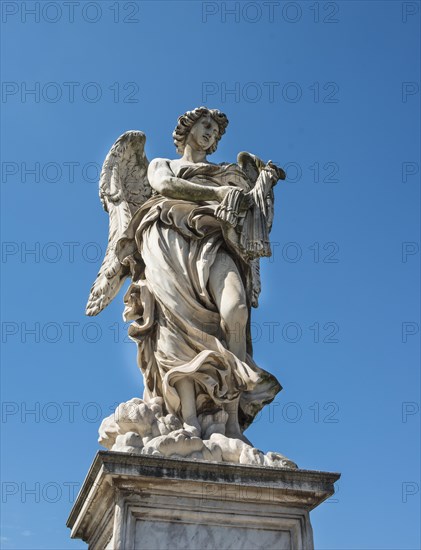 Angel statue on the Ponte Sant'Angelo