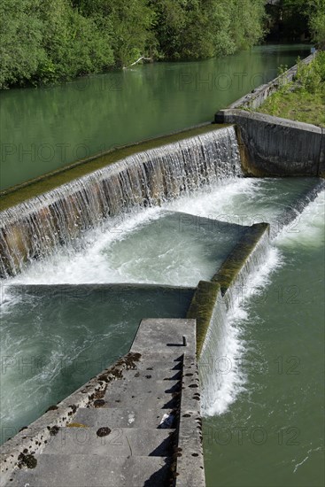 Fish ladder