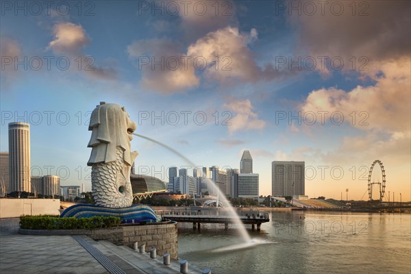 The Merlion at sunrise