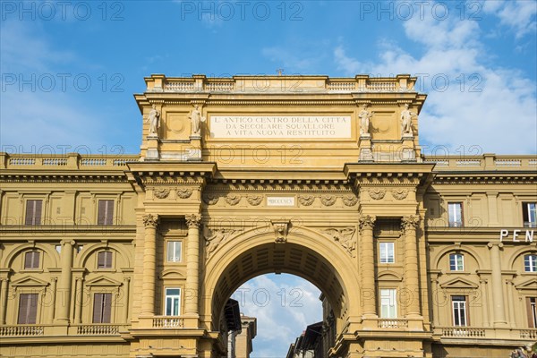 Arch Arcone