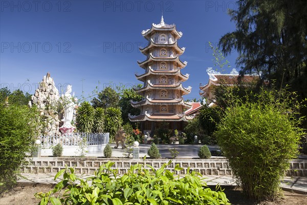 Pagoda tower of the Dieu An Pagoda