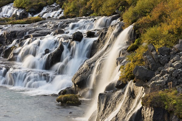 Hraunfossar