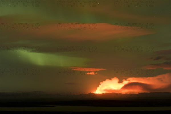 Ash and gas cloud of the Holuhraun fissure eruption