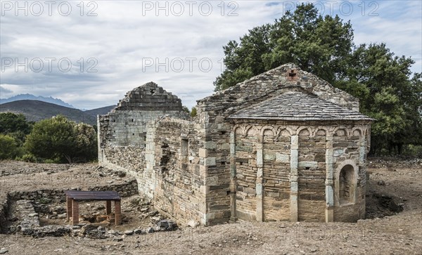 Ruins of the church of Santa Maria di Riscamone