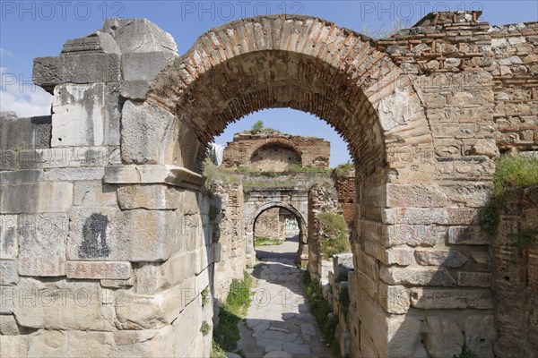 Lefke gate