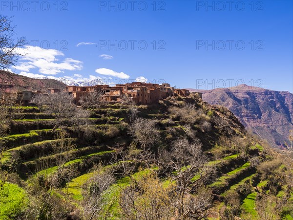 Anammer adobe village