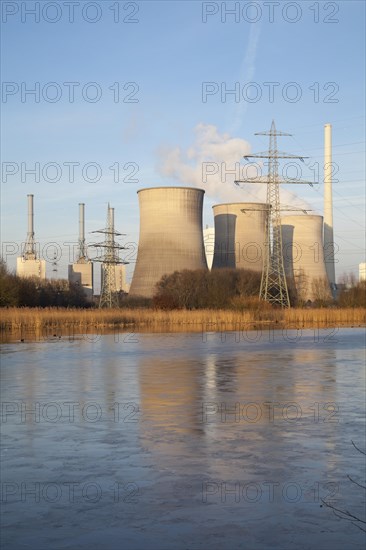 Gas-turbine combined-cycle plant on the Lippe river