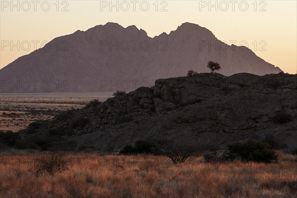 Evening light at Spitzkoppe