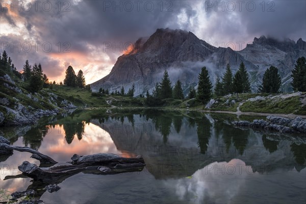 Evening atmosphere at Lake Lago de Limides and Lagazuoi