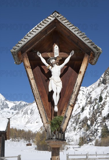 Wayside shrine with Mt Grossglockner