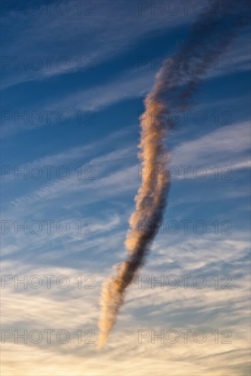 Almost perpendicular cloud