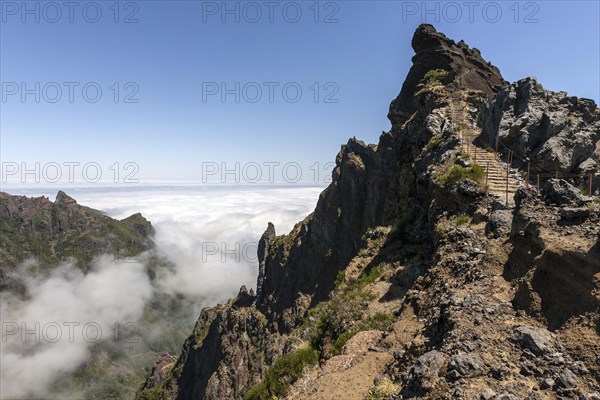 Trail from the Pousada do Arieiro to Pico Ruivo