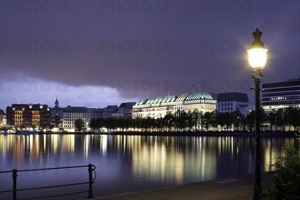 View across the Inner Alster towards representative office buildings