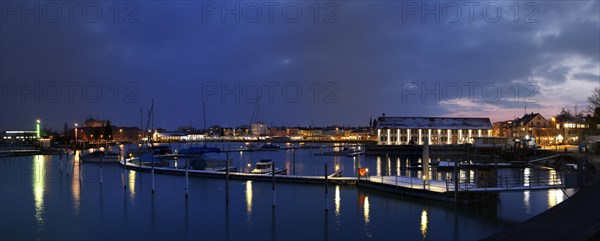 Panoramic view of the harbour