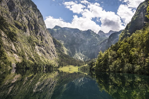 Obersee lake with water reflection