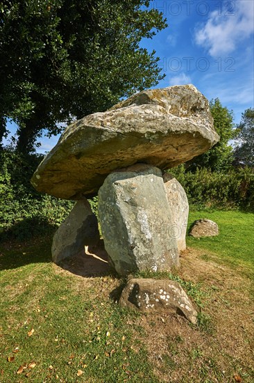 Carreg Coetan Arthur or Carreg Coetan Quoit