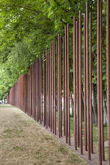 Metal bars symbolising the former course of the Berlin Wall