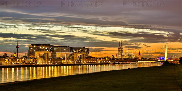 Panoramic view of the Rhine with Cologne Cathedral