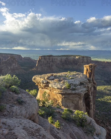 Monument Canyon in the evening light