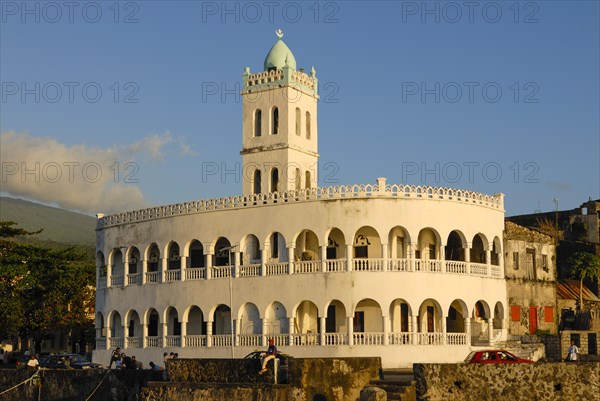 Old Friday Mosque