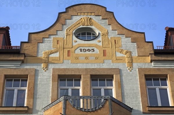 Upper facade of an Art Nouveau building from 1905